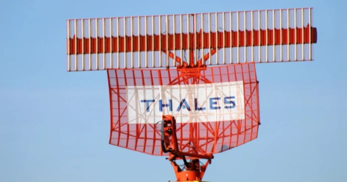 România cumpără patru radare mobile pentru dirijarea aeronavelor