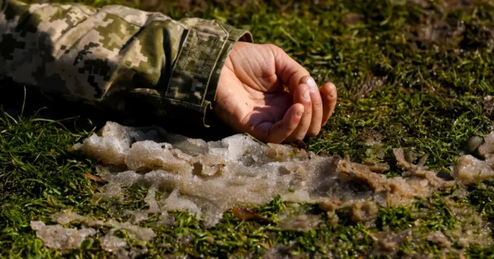 Rusia ar fi pierdut 1,56 milioane de militari de la începutul războiului, anunță Kievul