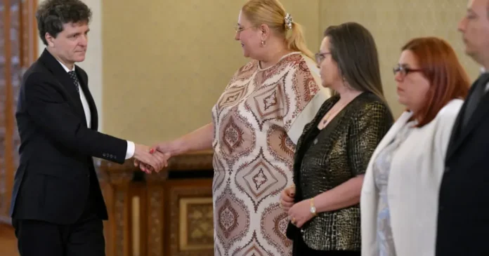 Șoșoacă vrea premier: Nimeni nu va vota un guvern condus de mine de frica pușcăriei