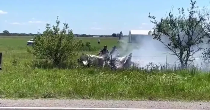 Un avion de antrenament al armatei pakistaneze s-a prăbușit; ambii piloți au murit