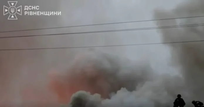 Zelenski: Atac masiv asupra energiei Ucrainei, Rusia vrea blackout
